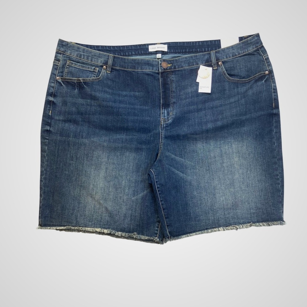 Lane Bryant Signature Boyfriend Shorts Women 26 Blue NWT Mid Rise Raw Hem‎ Denim